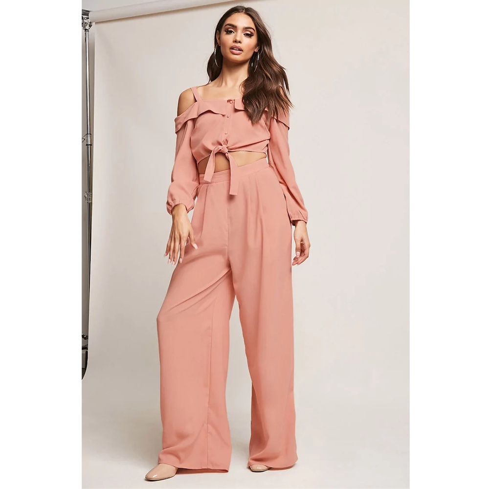 Elegant Open-Shoulder Crop Top & Pant Set